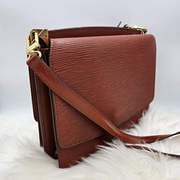 Louis Vuitton Epi Grenelle 2-Way Shoulder Bag - Picture 6 of 17